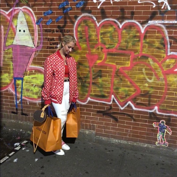 Meet Your Posher Amber! - Picture 14 of 14